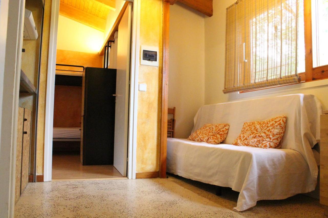 Mas Pages Hostel Sant Esteve De Guialbes ภายนอก รูปภาพ